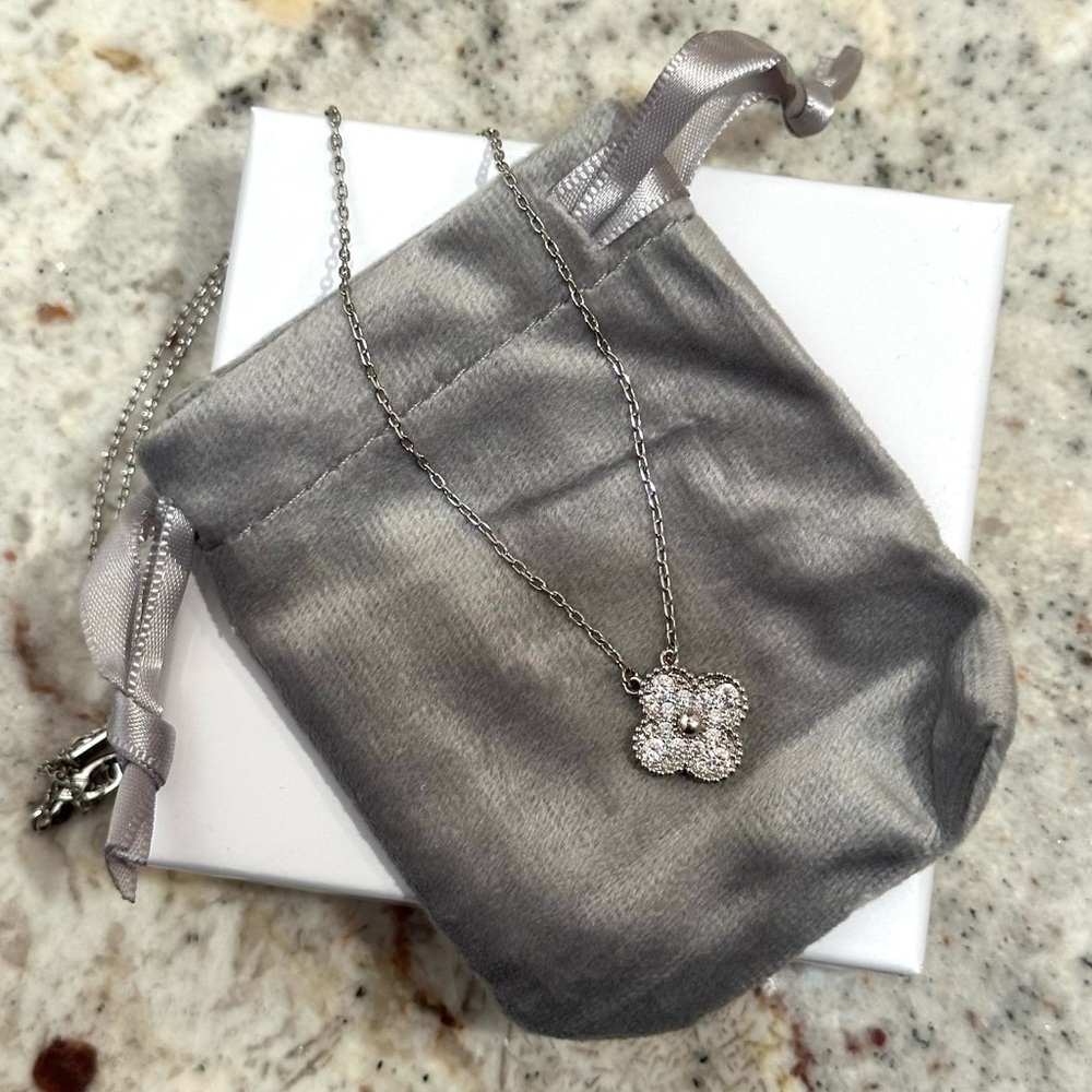 Silver Clover Pendant Necklace